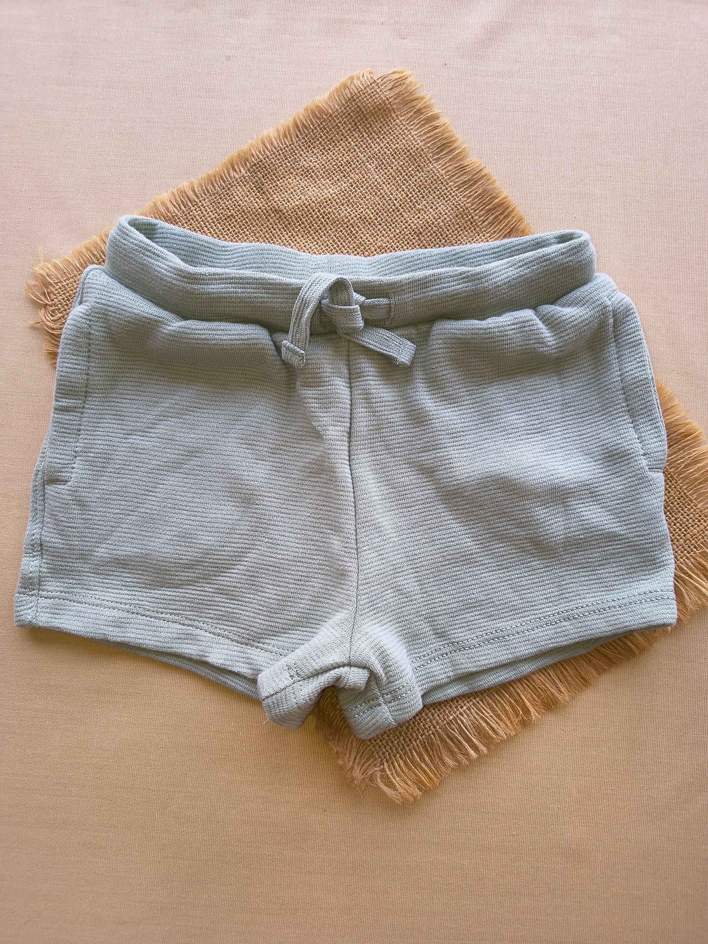 Minty premium shorts