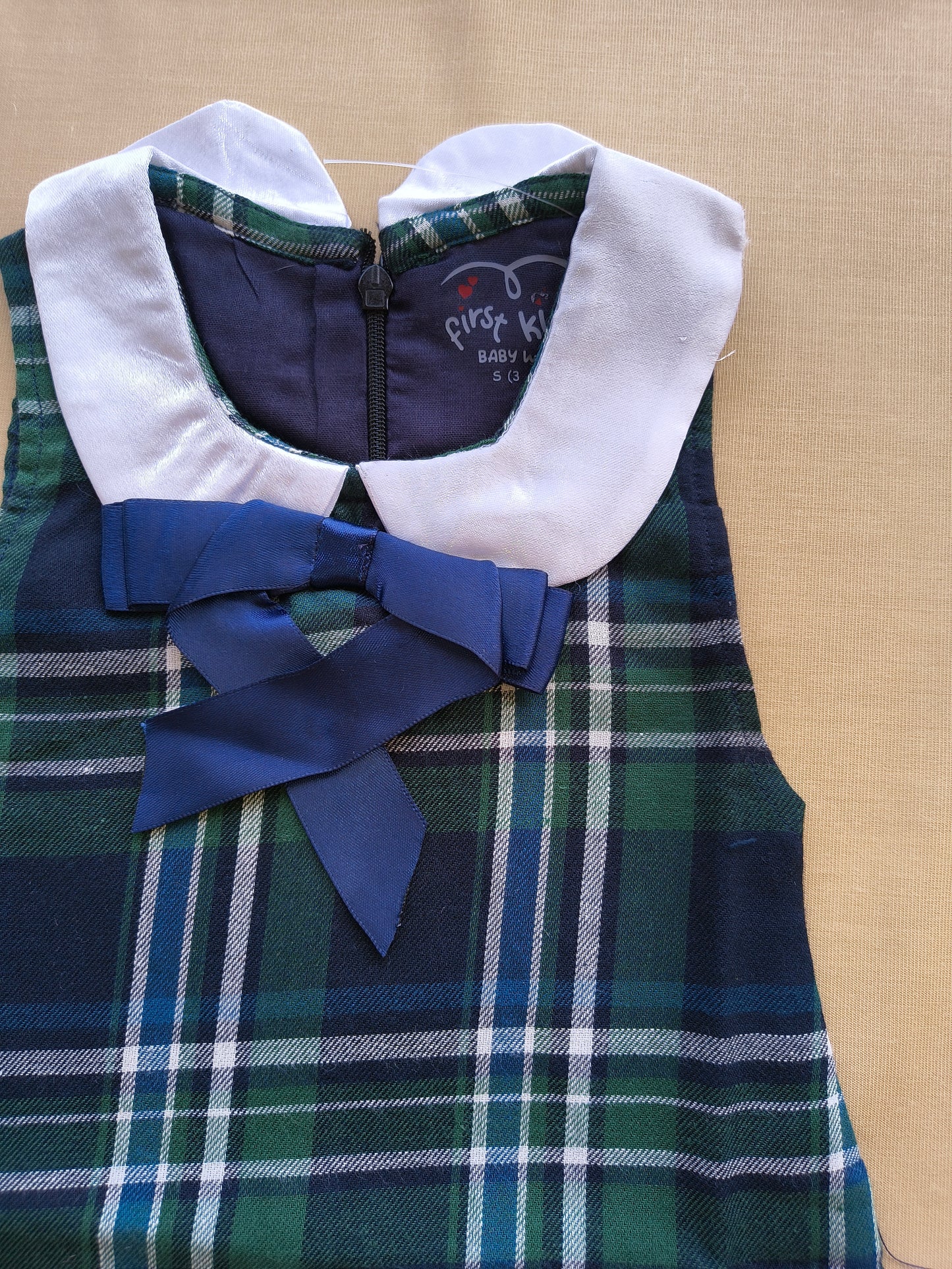 Classic plaid dress with bloomer