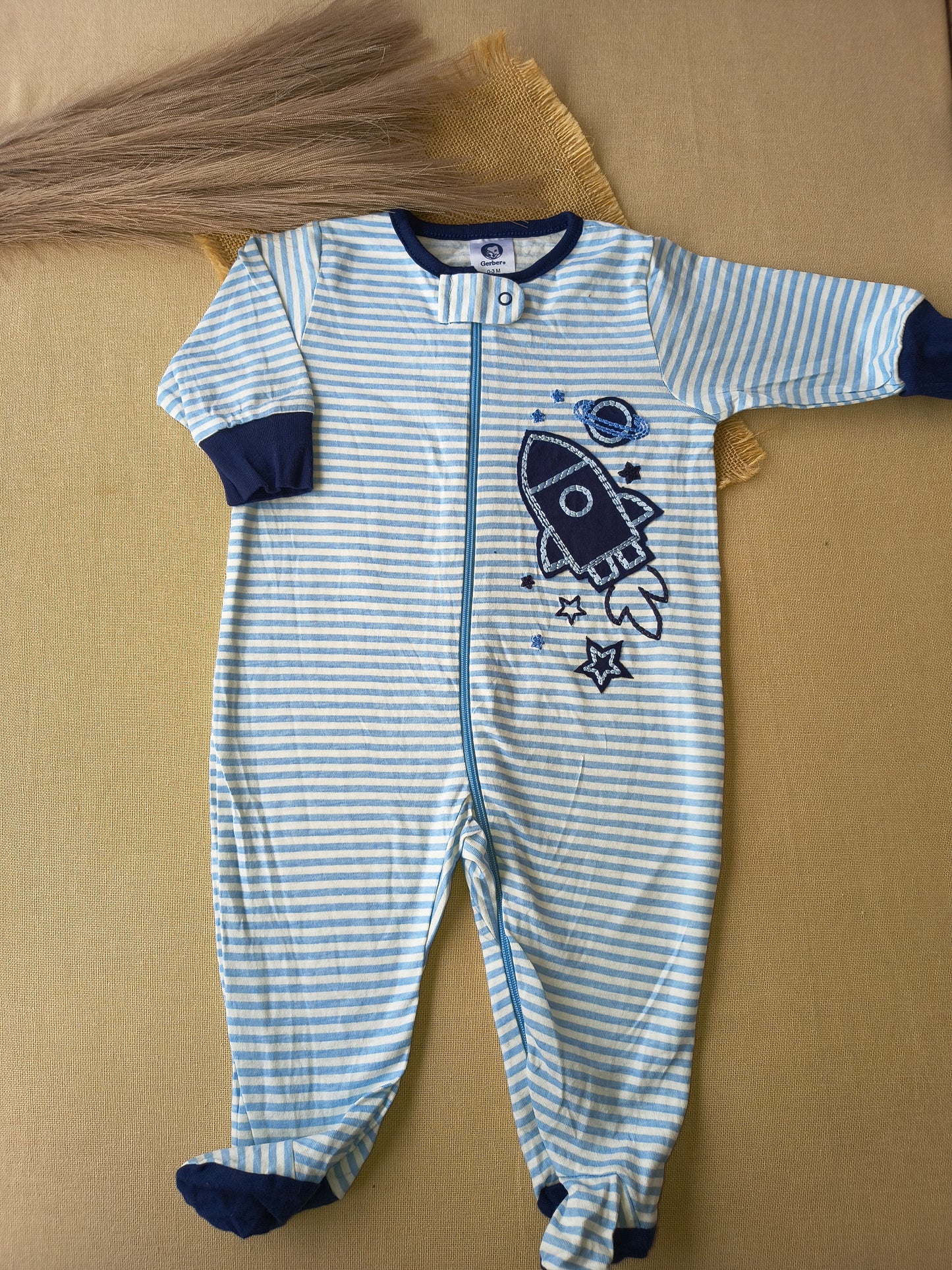 Jumpsuits/sleepsuits