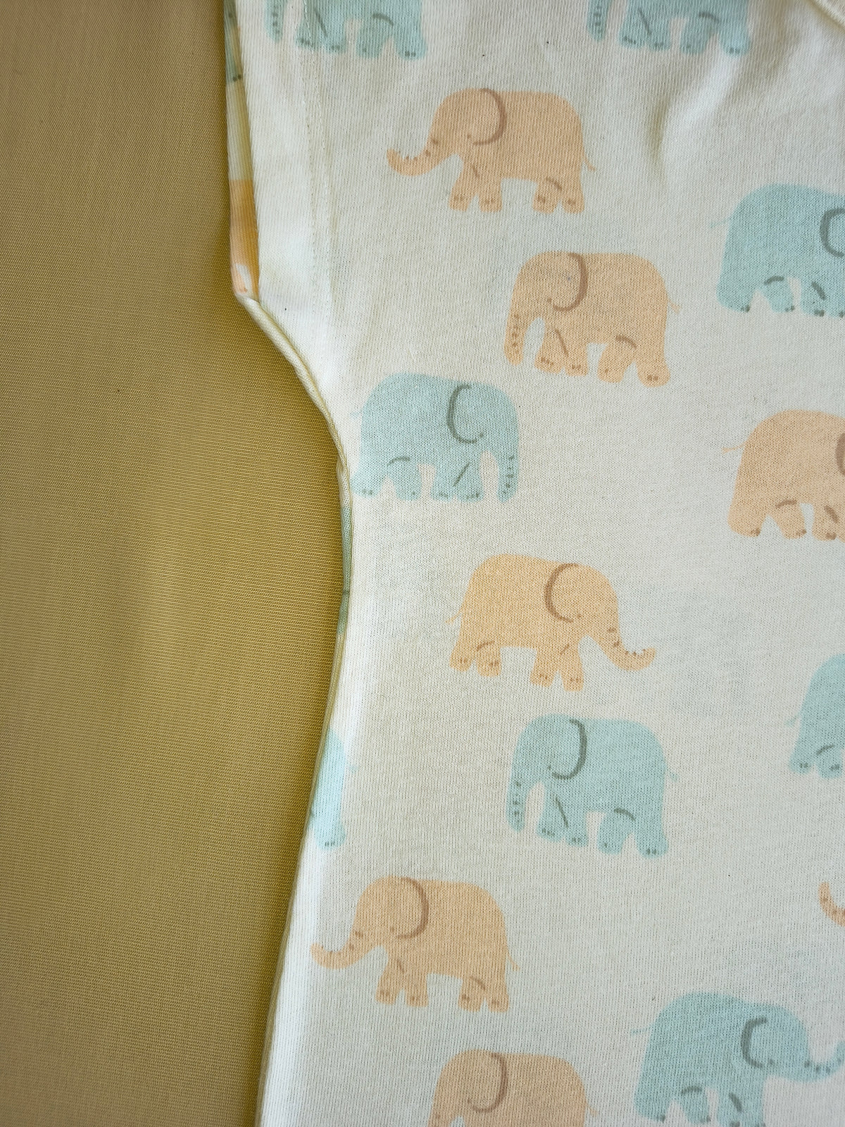 Lovely elephants half romper