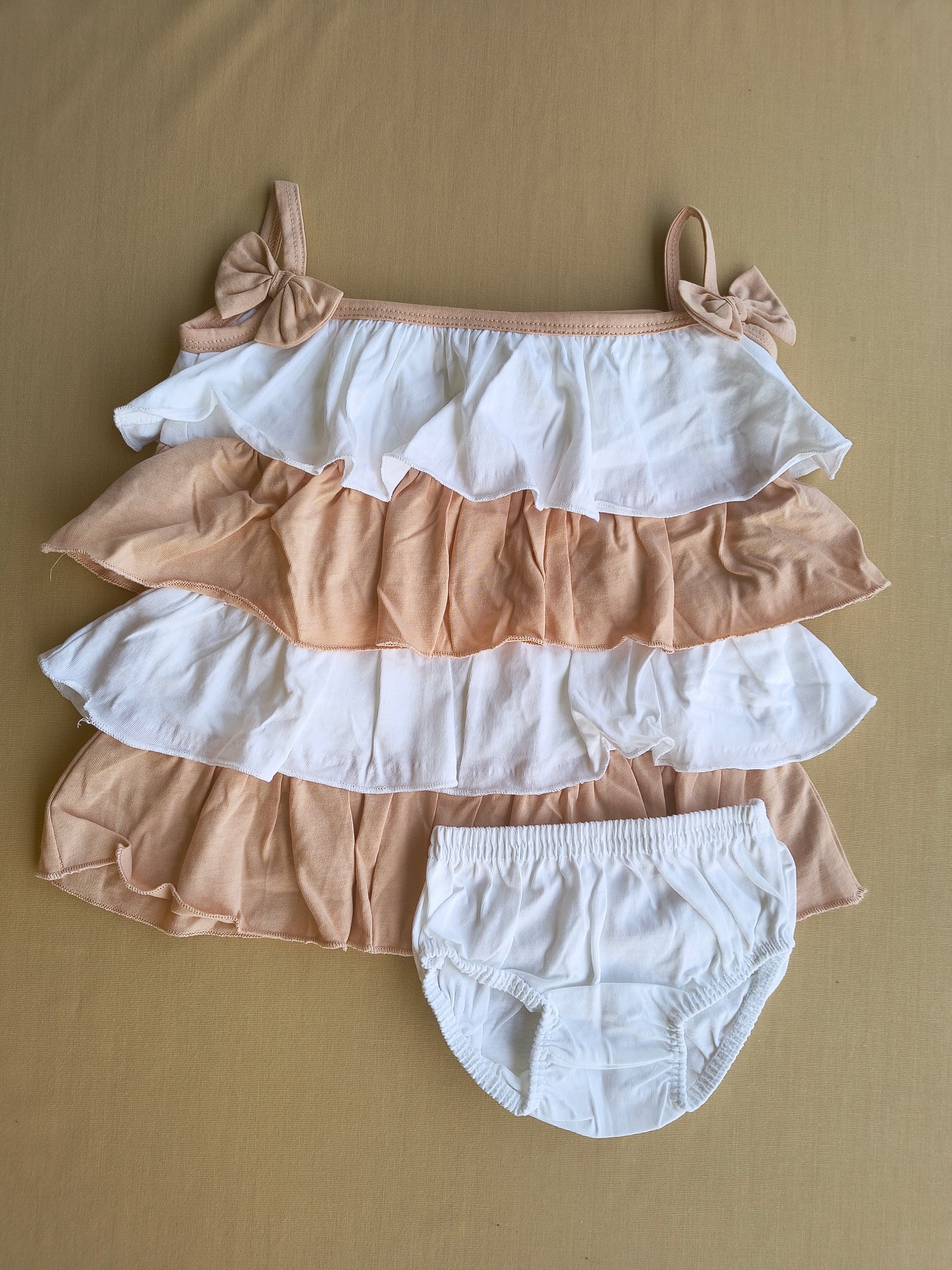 Layered short frock with bloomer