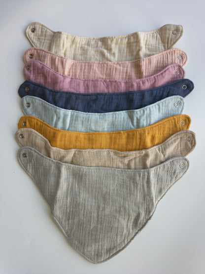 Pack of 3 pieces 99 rs  - 4 Layer muslin Bibs