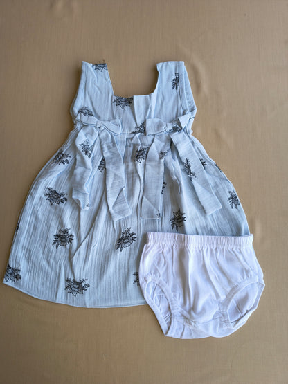 Muslin Frock with bloomer
