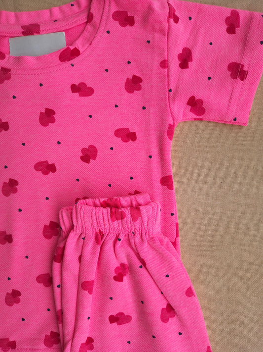 Pinky hearts