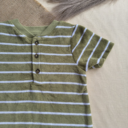 Charming green