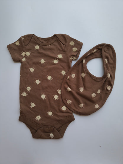 6 to 12 m ( offer onsies )