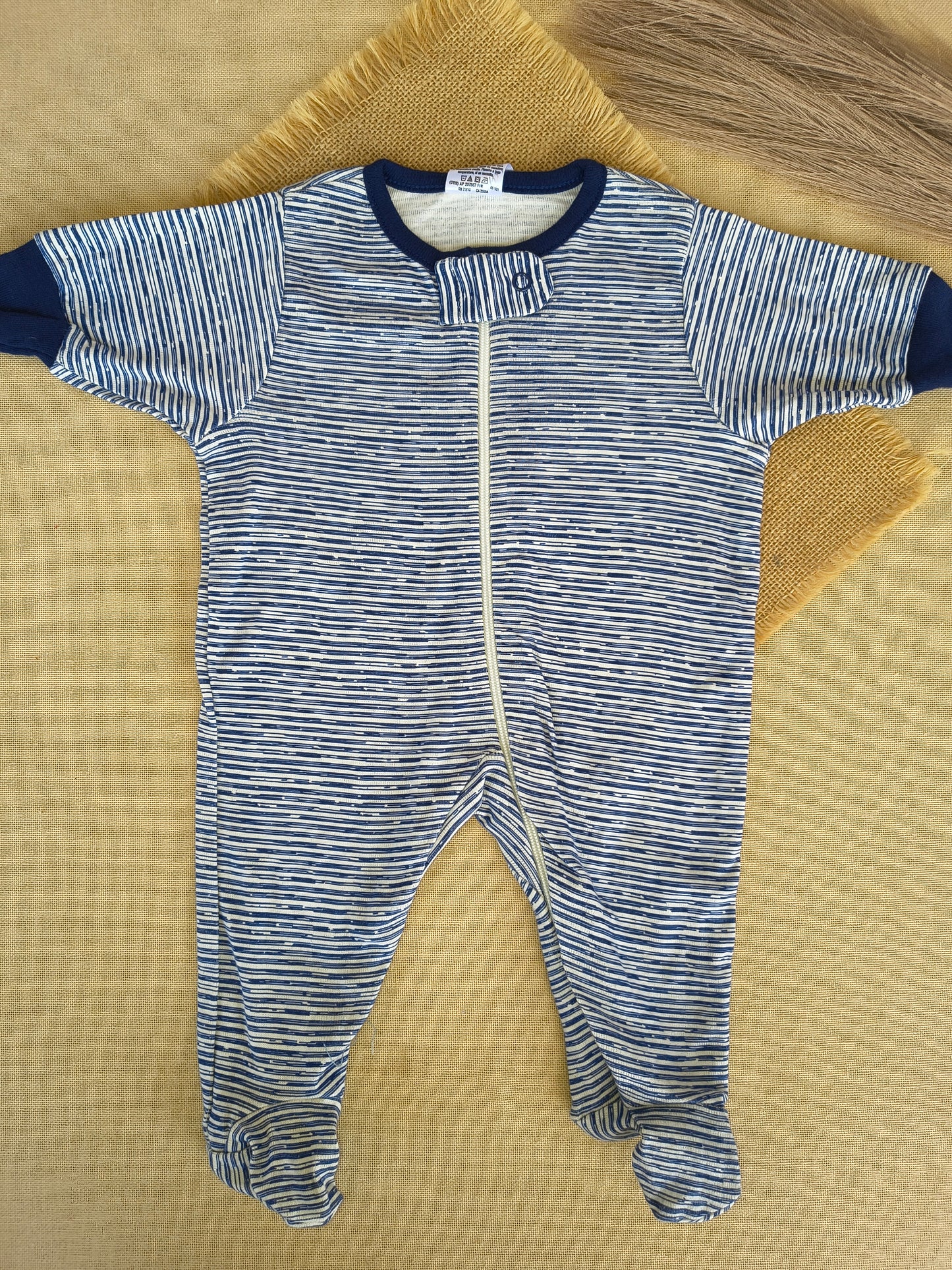 Jumpsuits/sleepsuits